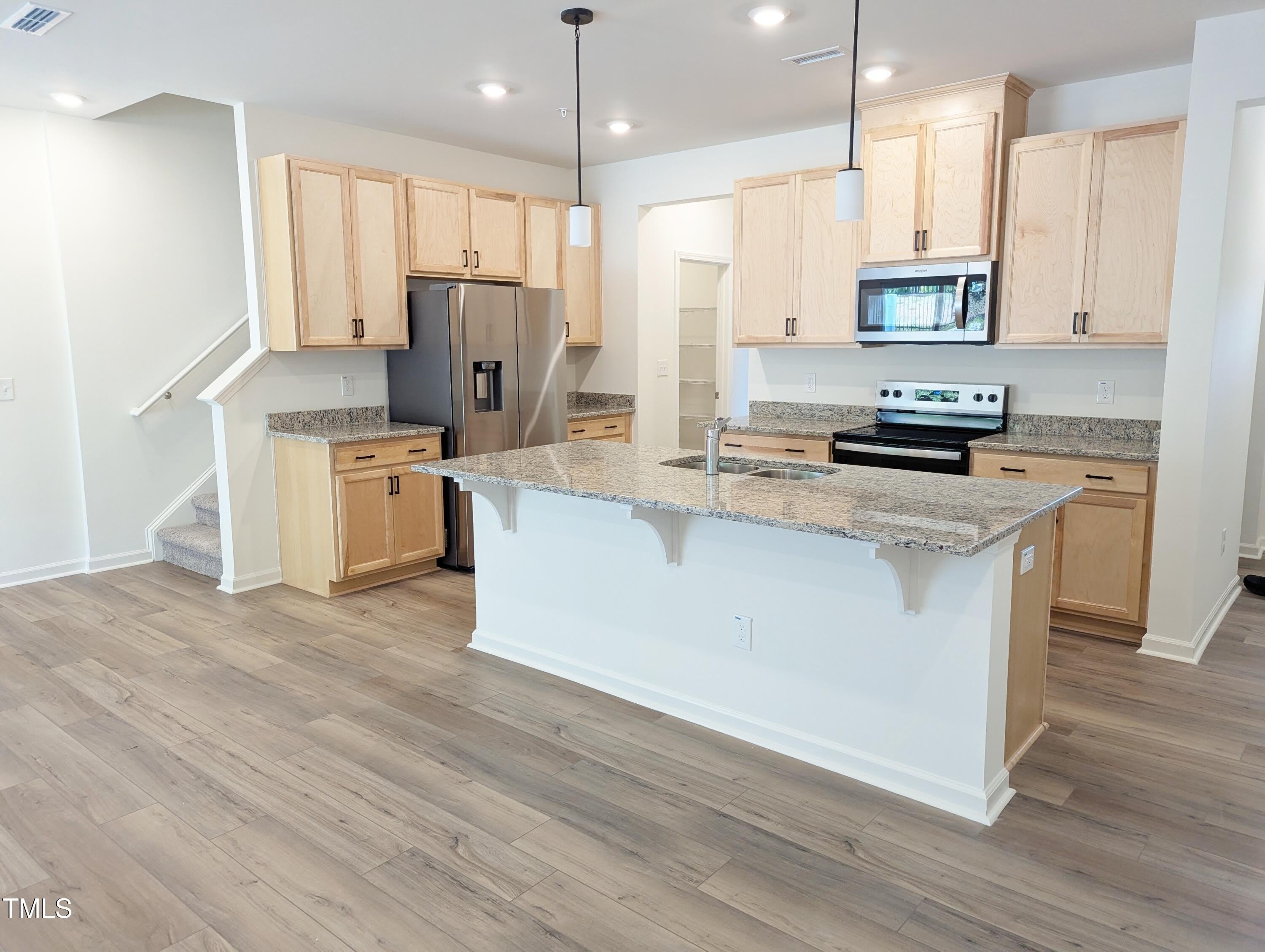 173 Cabernet Drive – photo 2