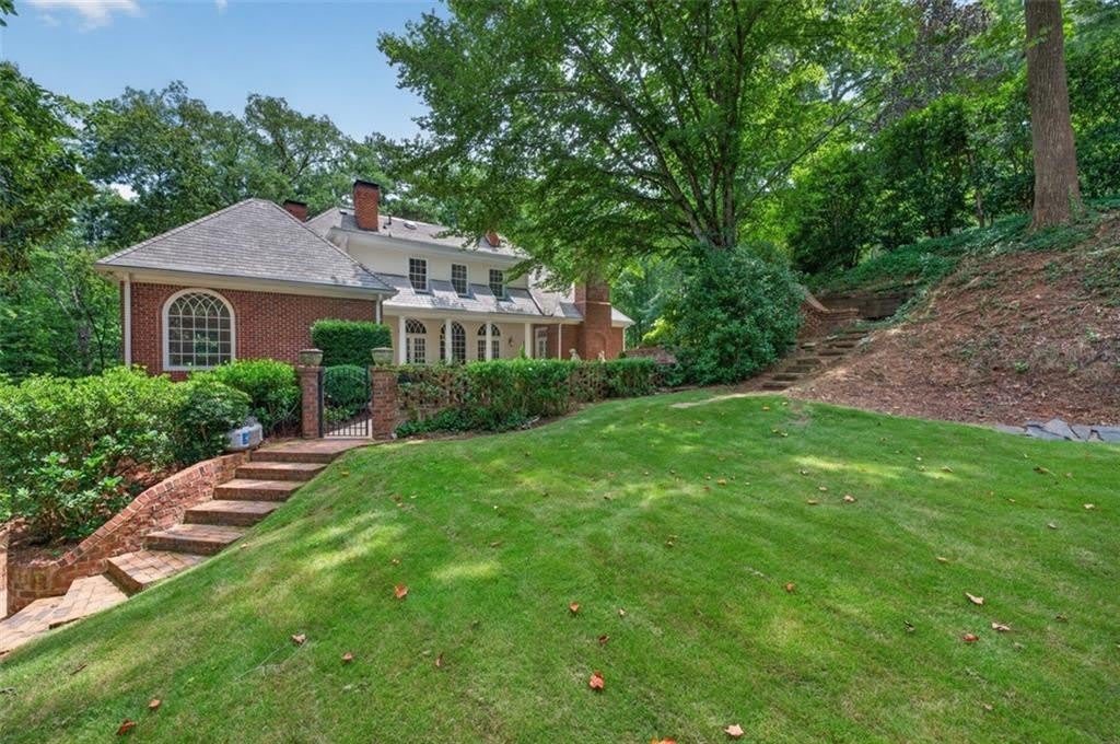 140 Valley Road NW – photo 3