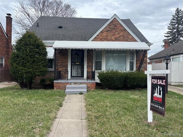 19190 Patton Street – photo 1