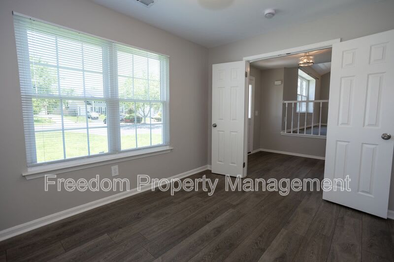 10116 Wimbledon Ct – photo 3