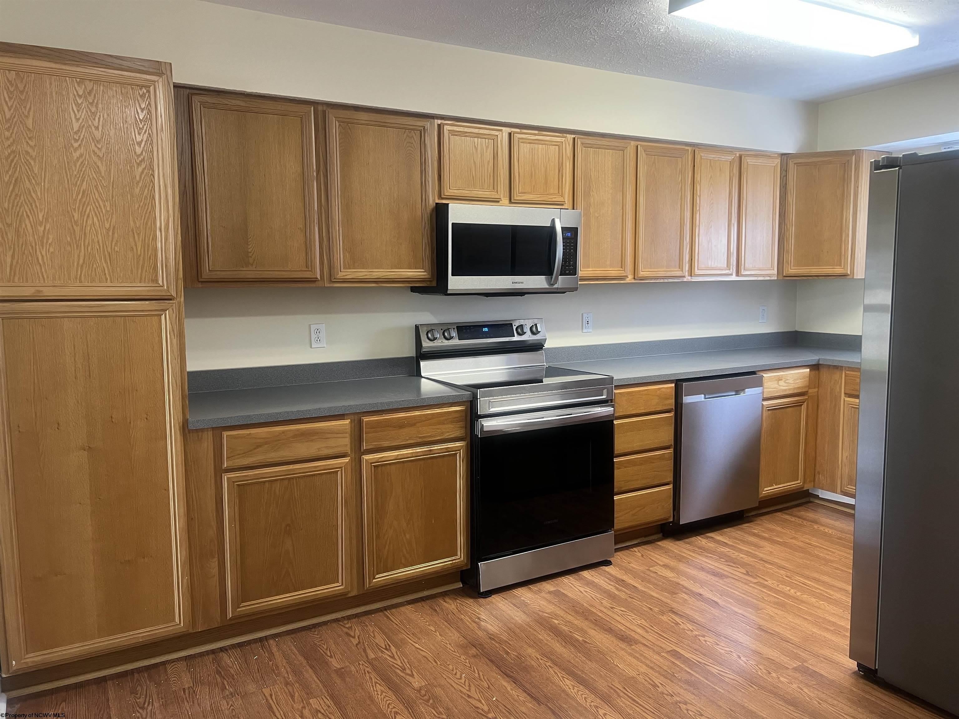 206 Stonegate Circle – photo 5