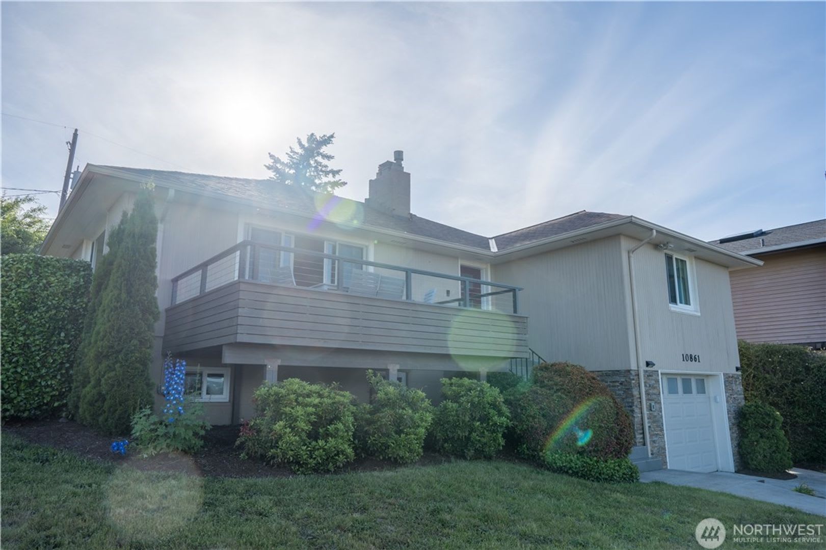 3Bd/2.5Ba Seattle Home – photo 2