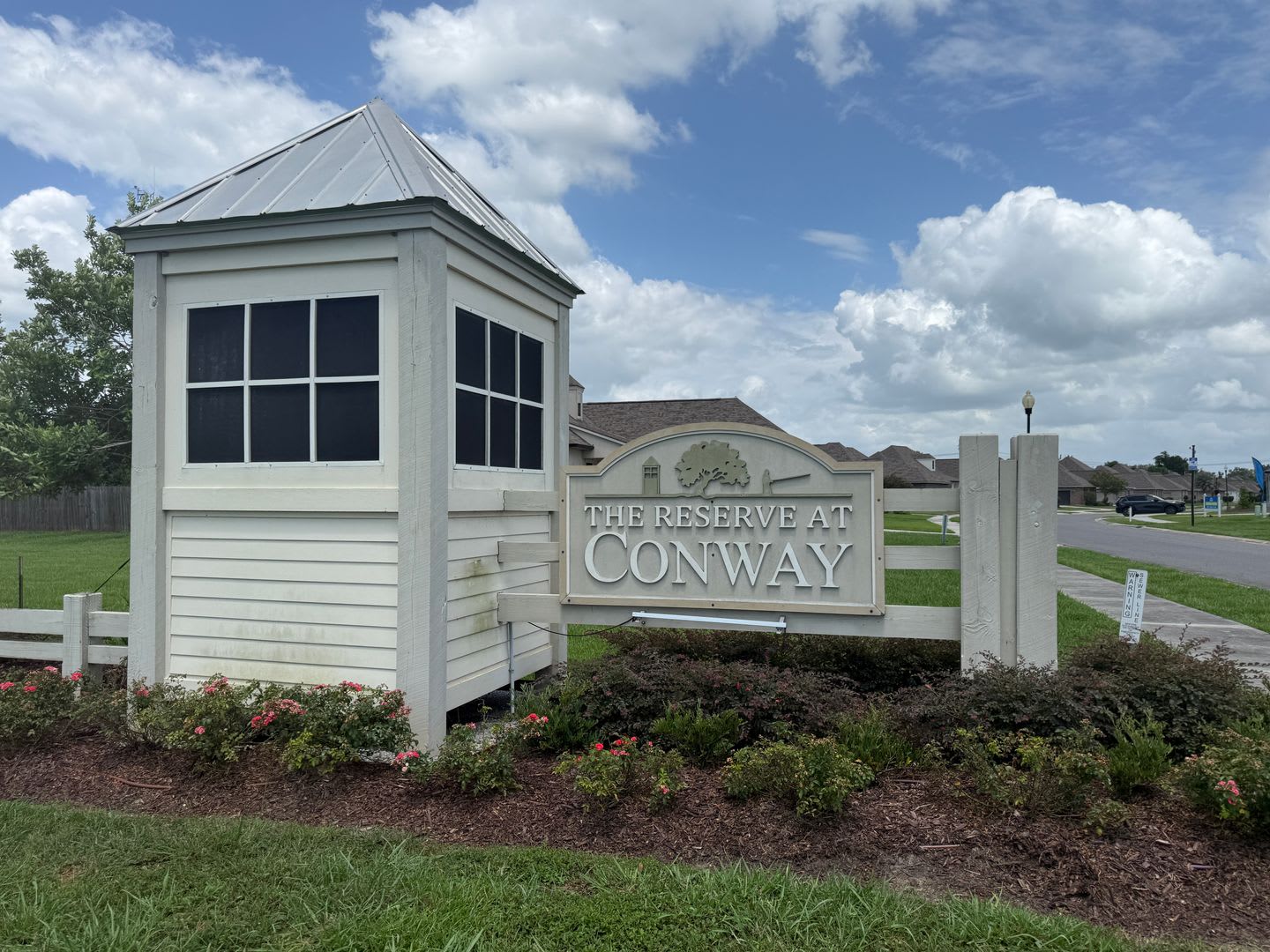 Beautiful 4 Bedroom/2 Bath home in The Reserve at Conway off Hwy 44 Must See – photo 2