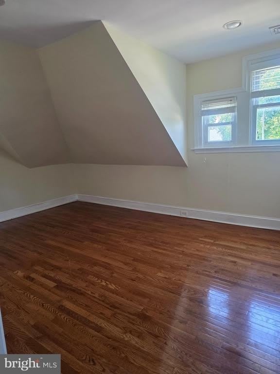 233 Garfield Avenue – photo 3