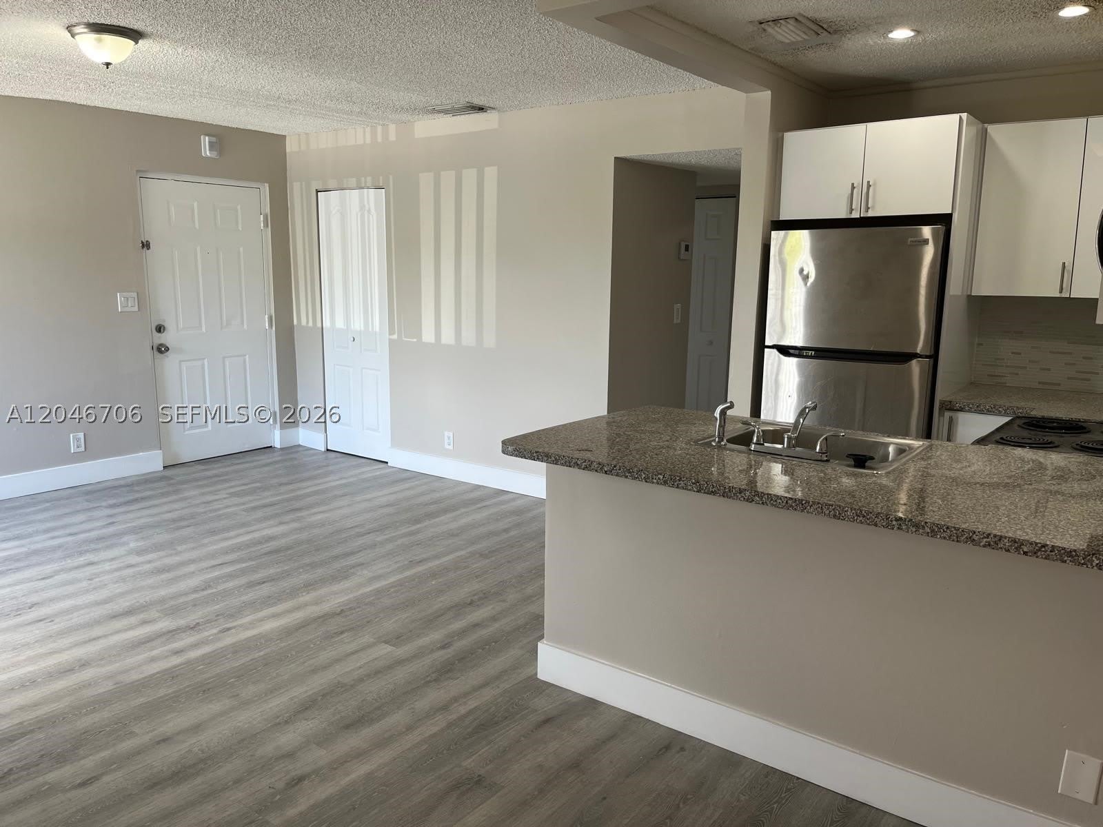 11777 NW 30th St – photo 4