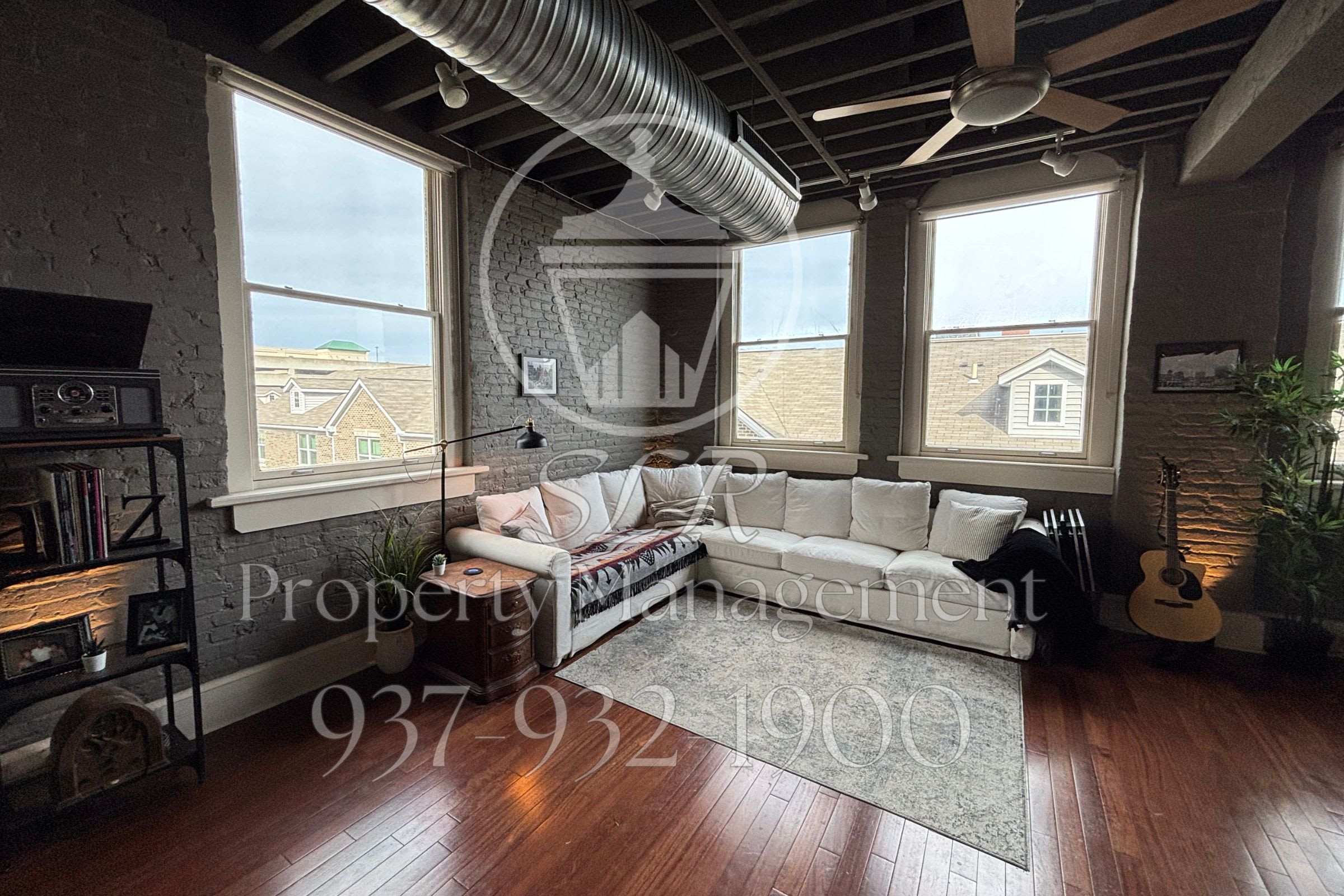 215 Ice Avenue – photo 1