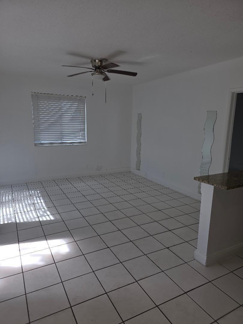1034 NW 1st Avenue – photo 3