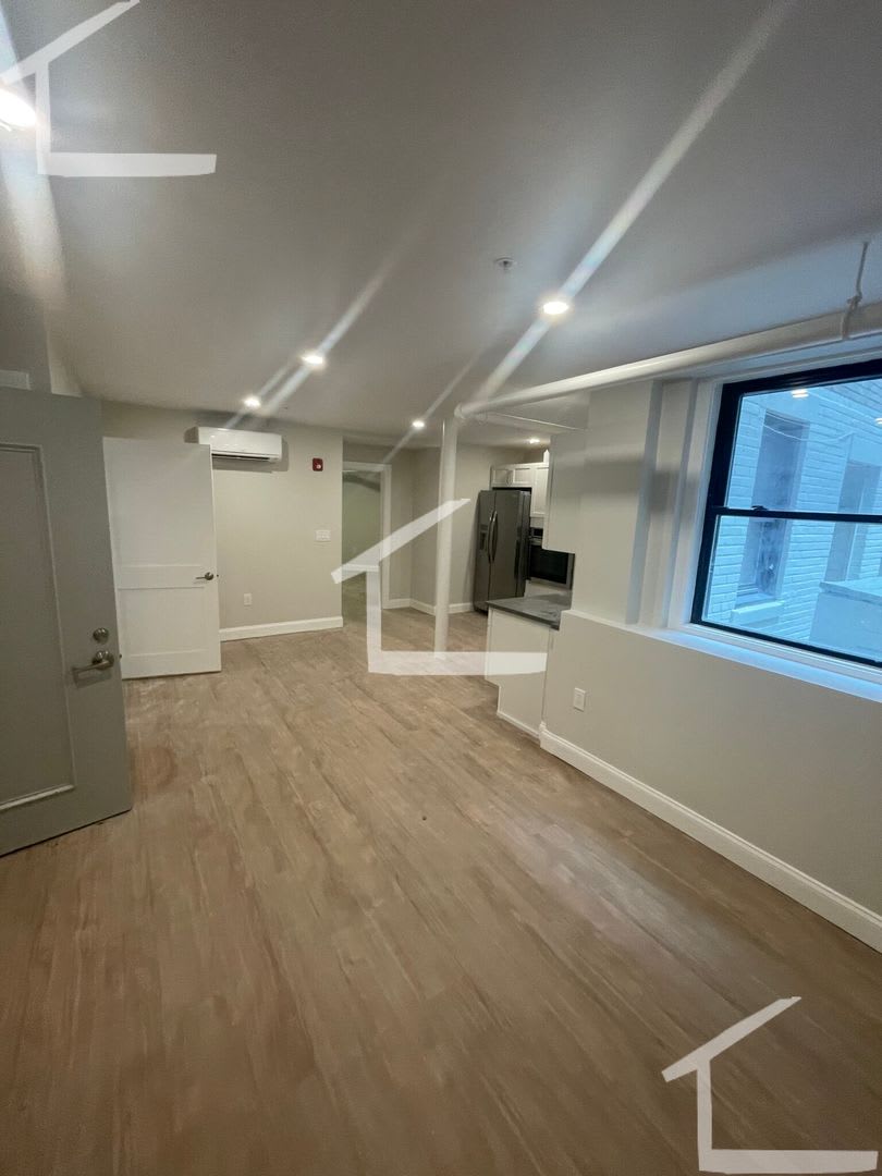 Brand new reno in Brighton – photo 2