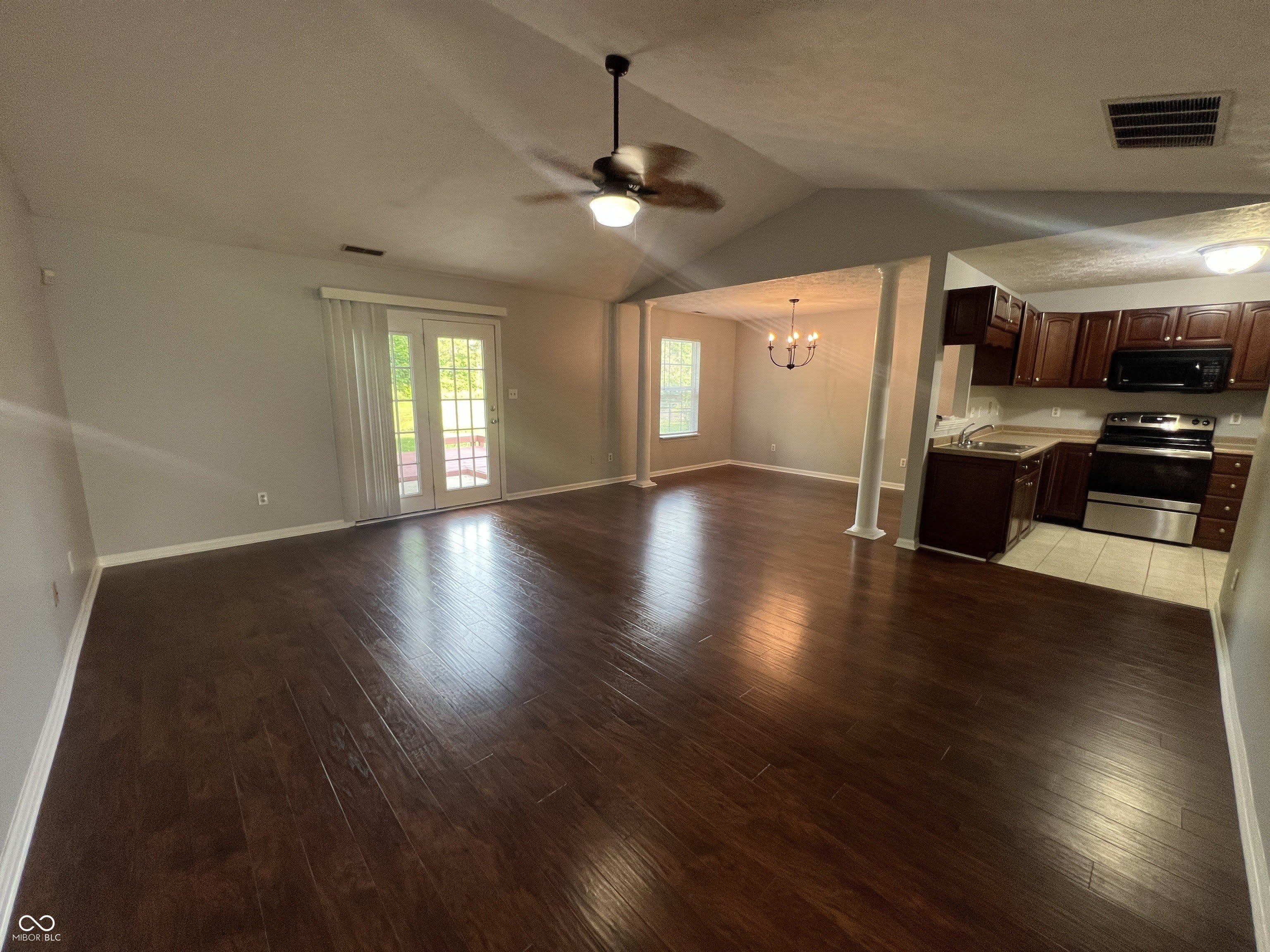 6735 Lexington Circle – photo 5
