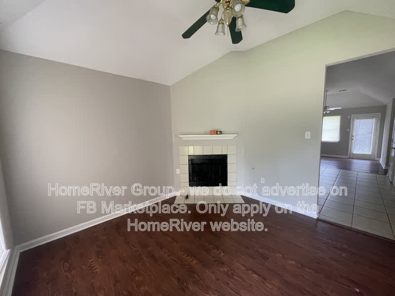 4269 Appian Dr – photo 2