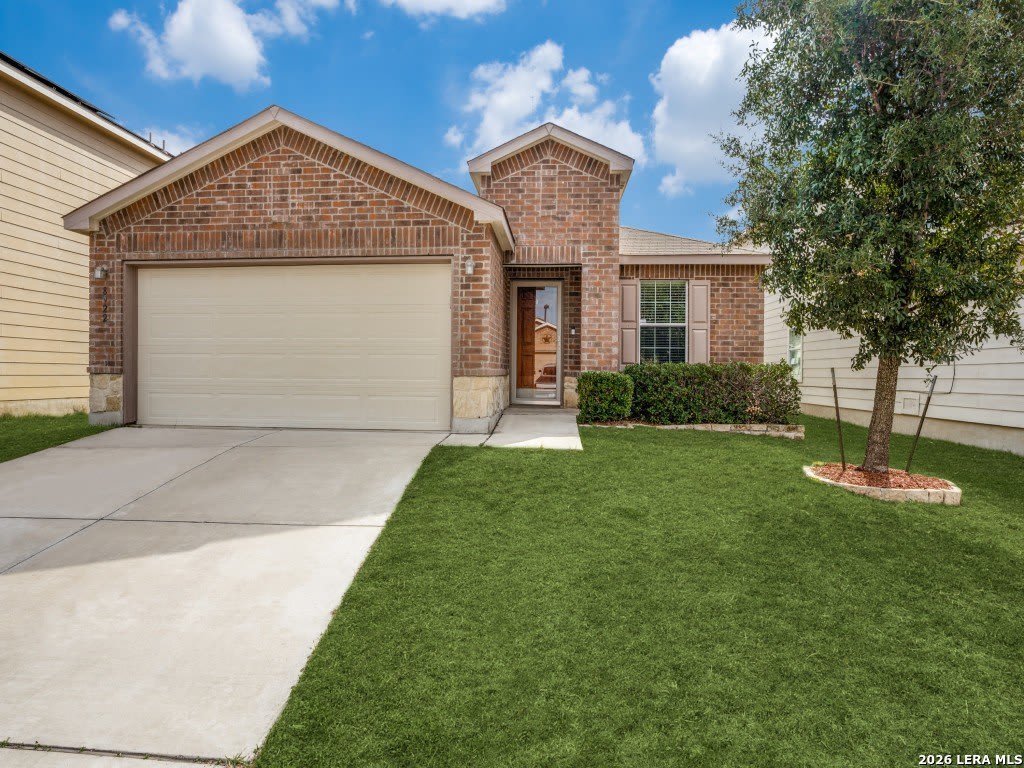 8922 Oakwood Park – photo 1