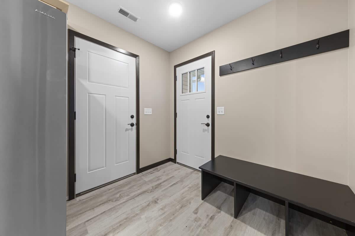 3200 Noble Dr – photo 2
