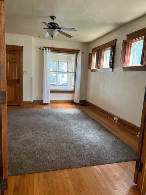 1522 Thurston Avenue – photo 3