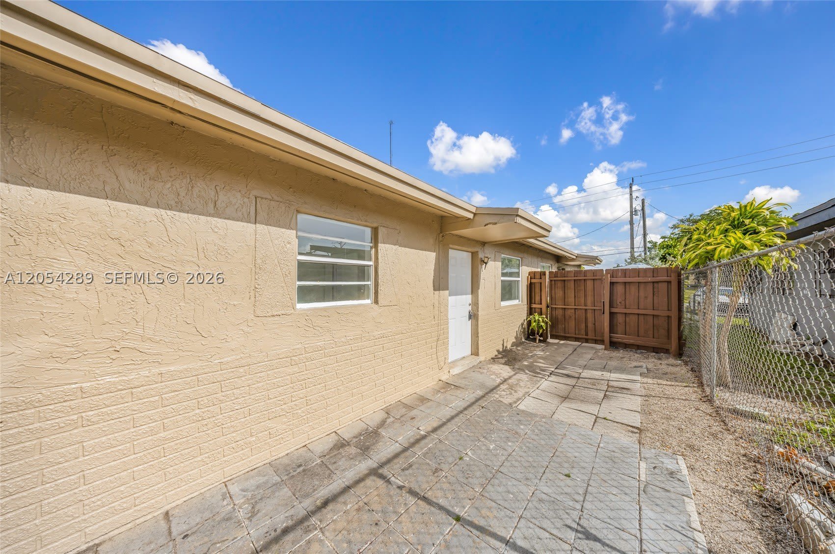 2468 NW 21st St – photo 3