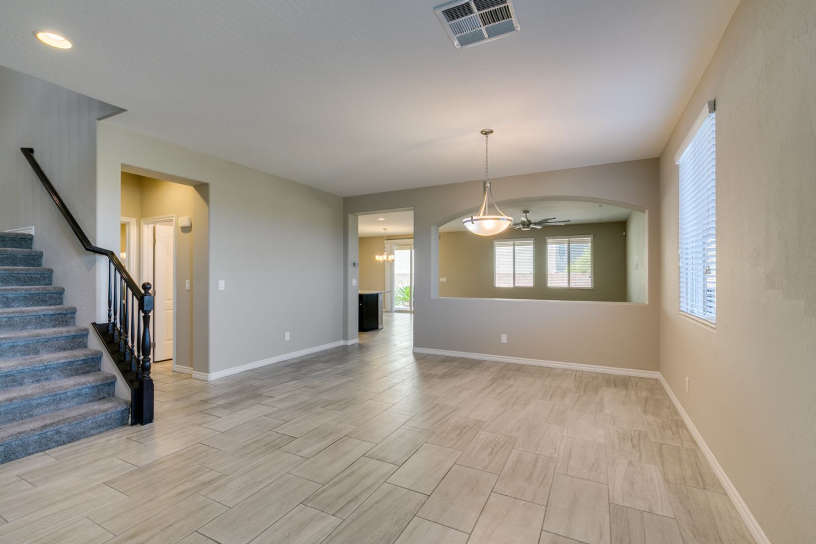 Beautiful Next-Gen Home with Private Entry Suite & Spacious Backyard * MOVE IN SPECIAL* – photo 5