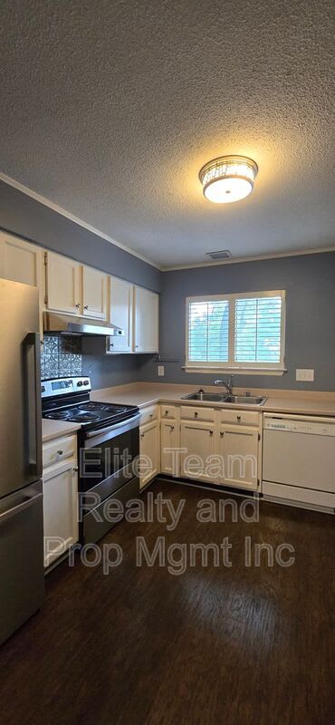 3001 Heathstead Place D – photo 2