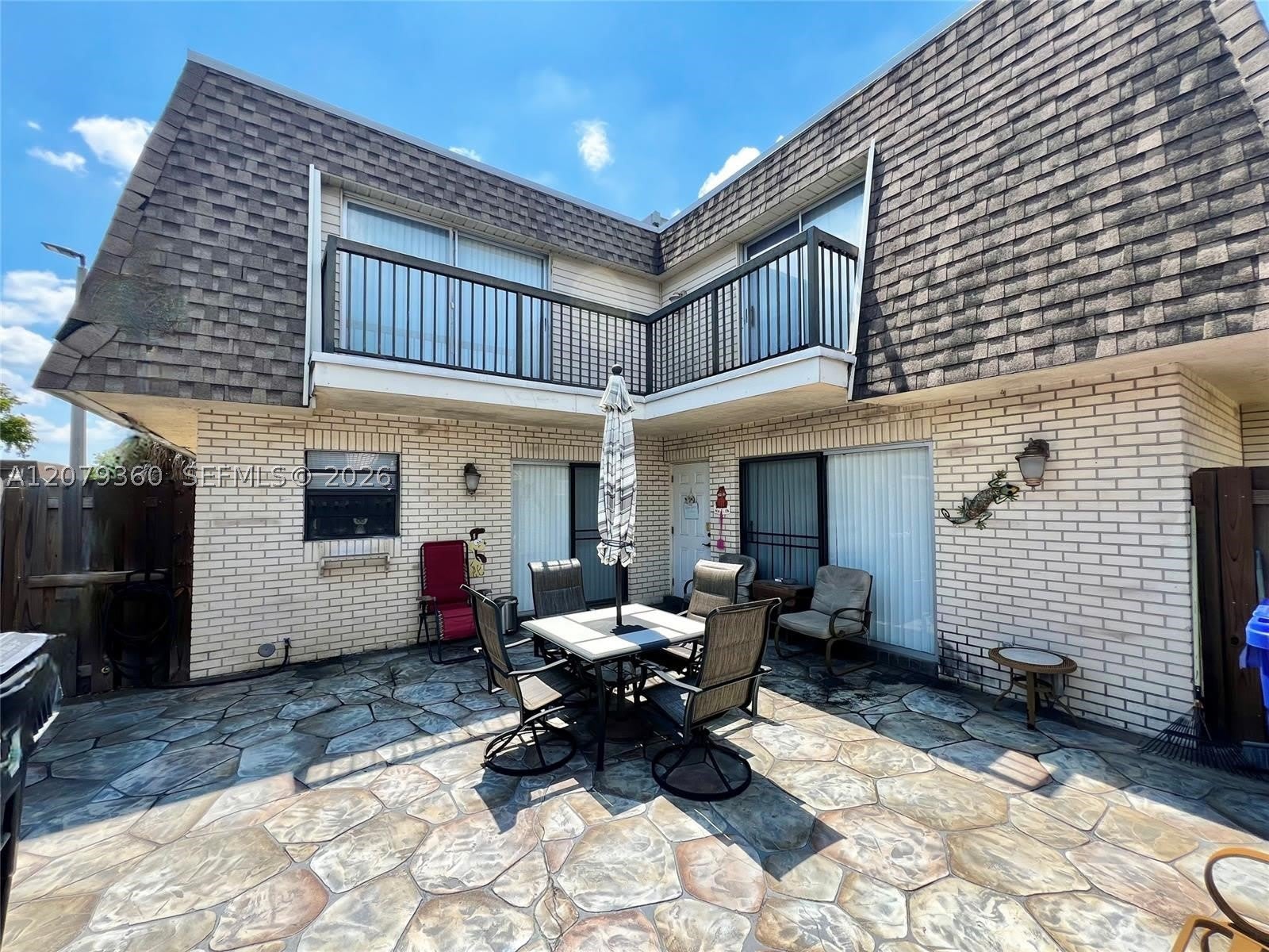 8206 SW 23rd Ct – photo 2