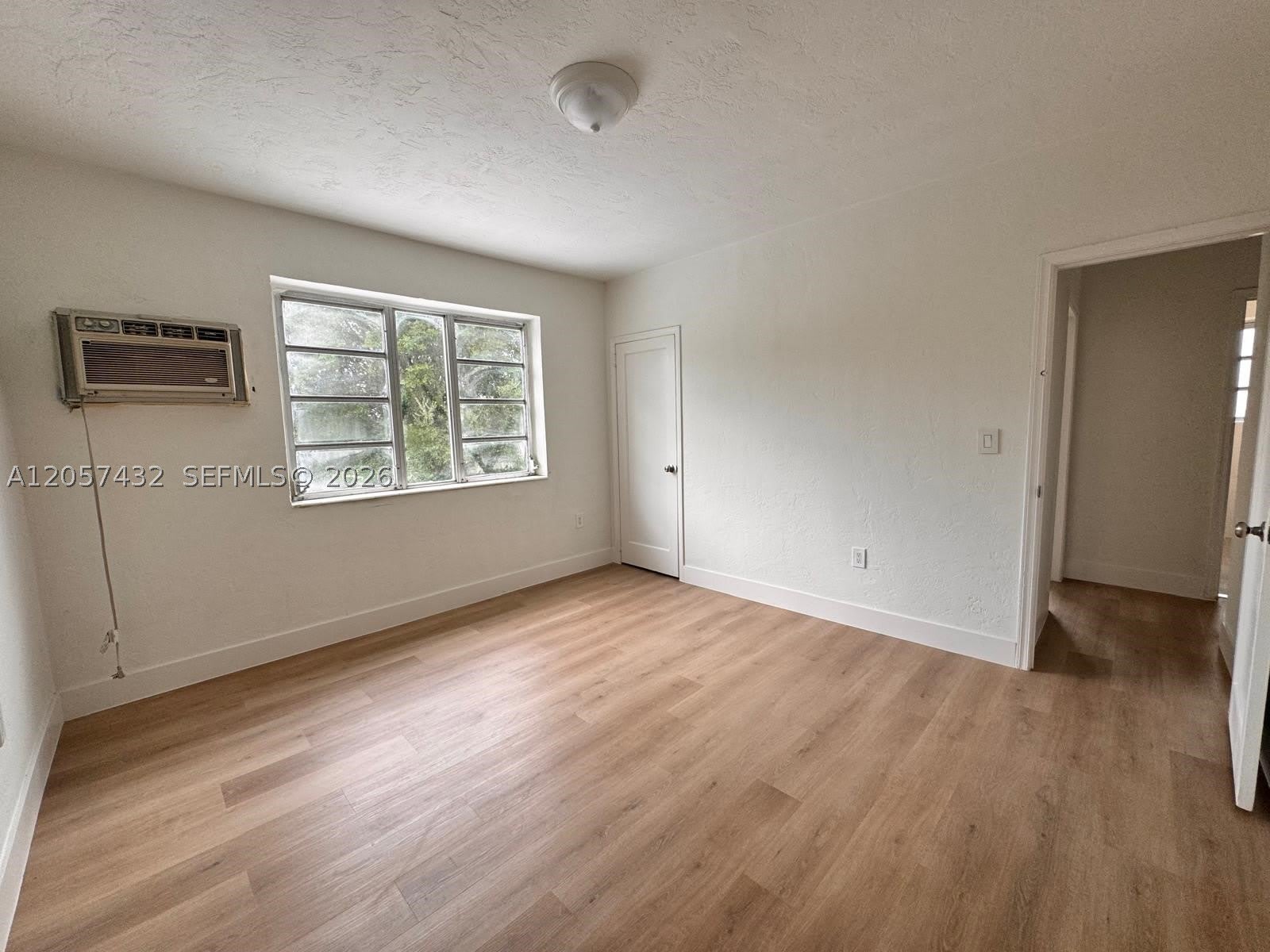 131 NW 32nd Ct – photo 5