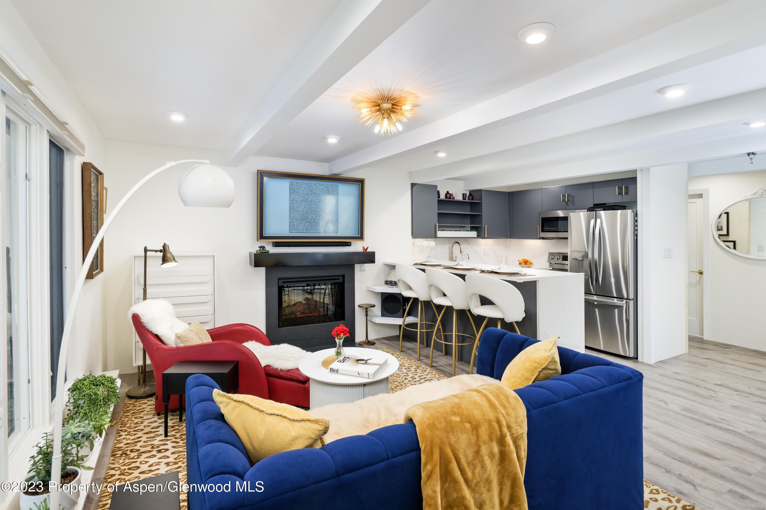601 S West End Street – photo 1