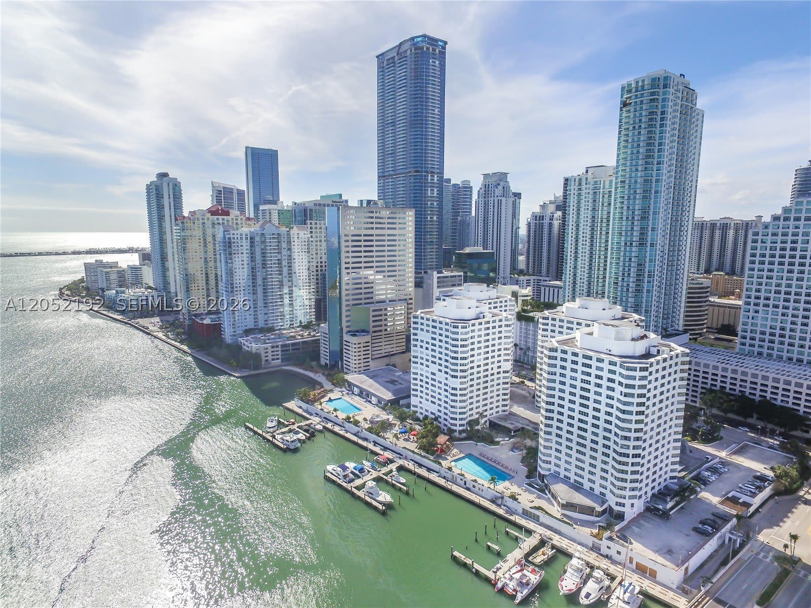 825 Brickell Bay Dr – photo 1