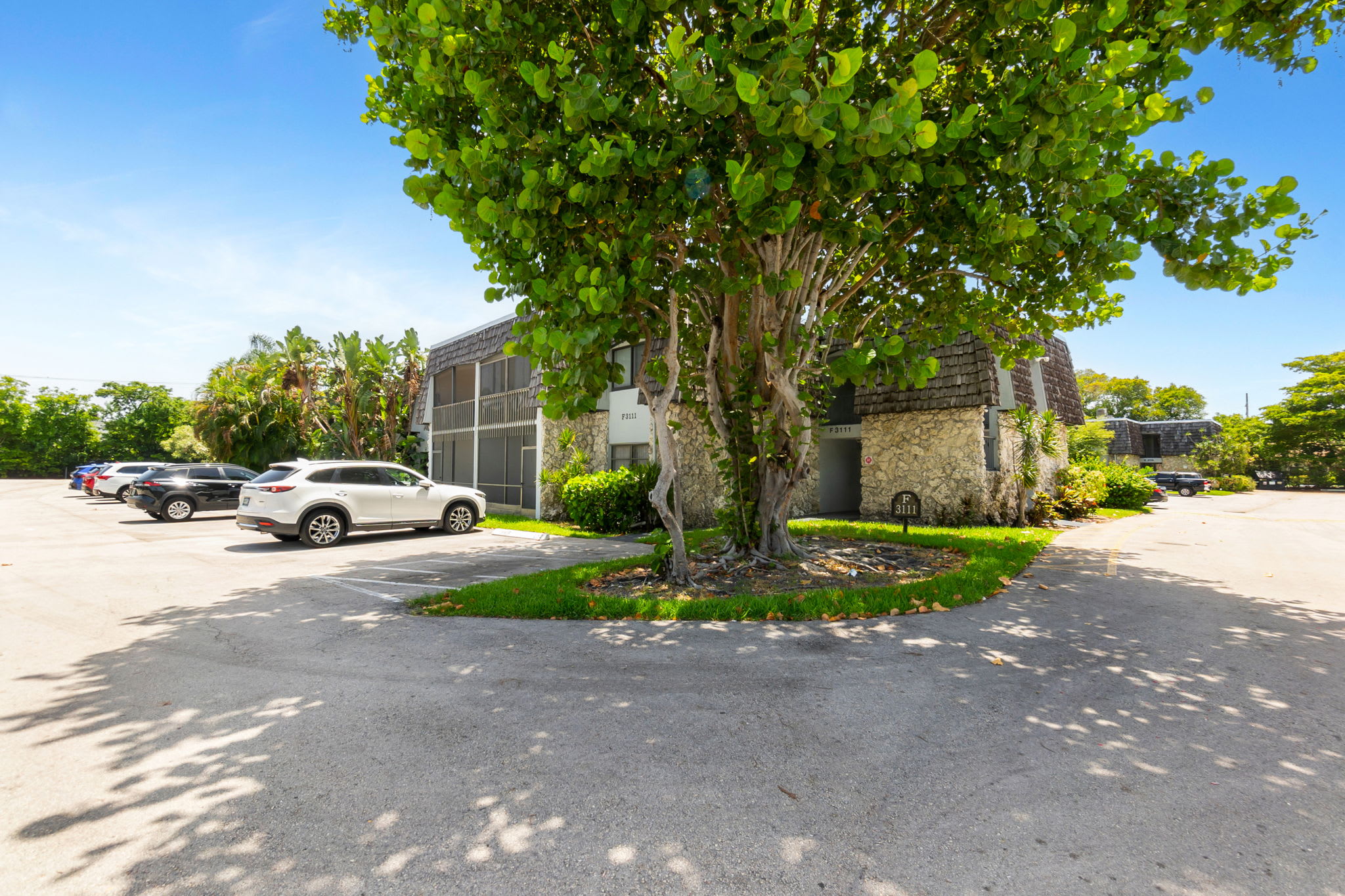 3111 Oakland Shores Dr – photo 3