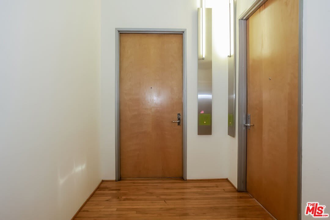 1850 E INDUSTRIAL St – photo 4