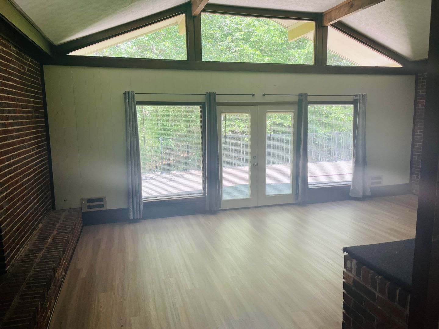HUGE 4-Bedroom, 2.5-Bath Entertainer’s Dream in Fayetteville! – photo 5