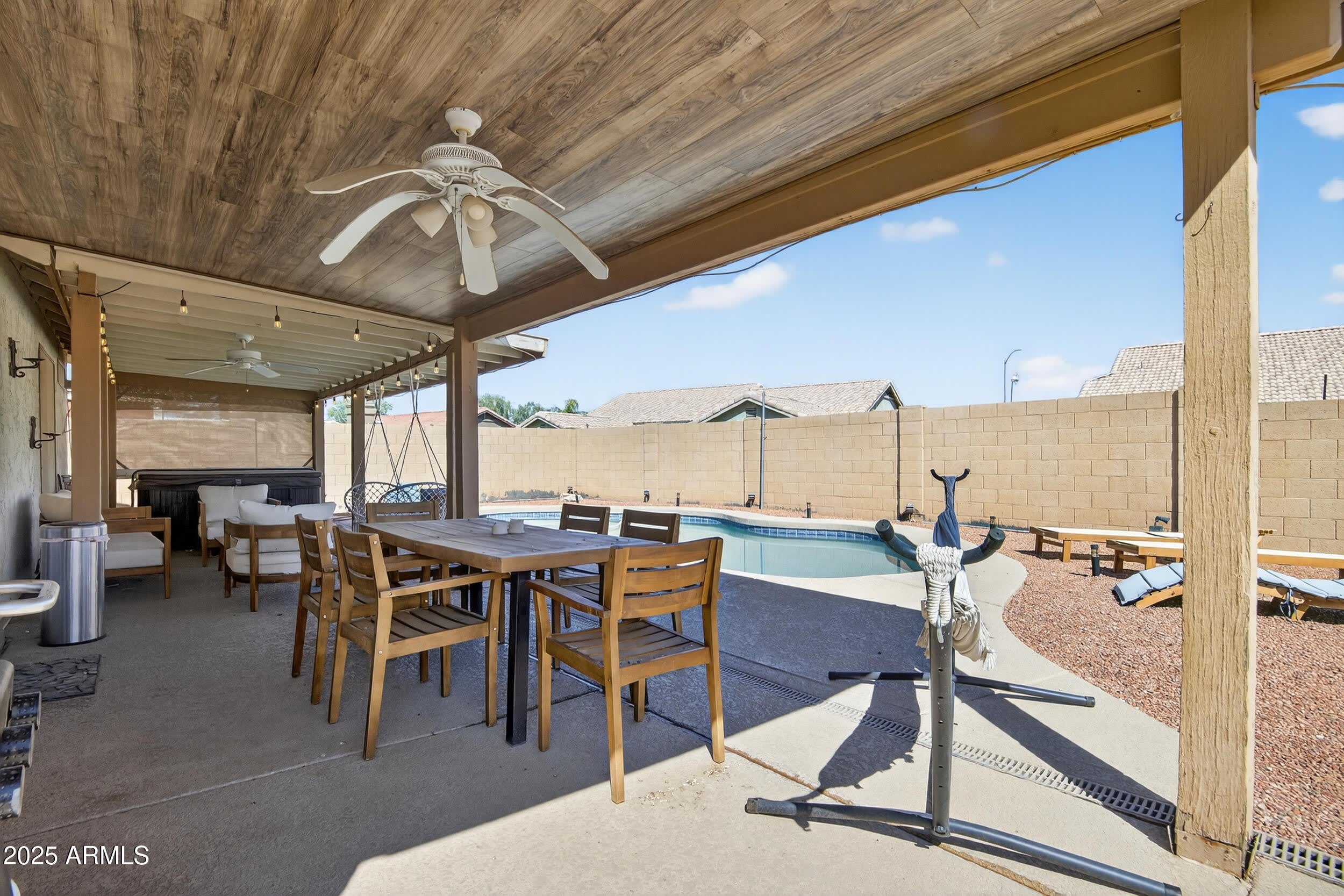 1682 E Kielly Lane – photo 2