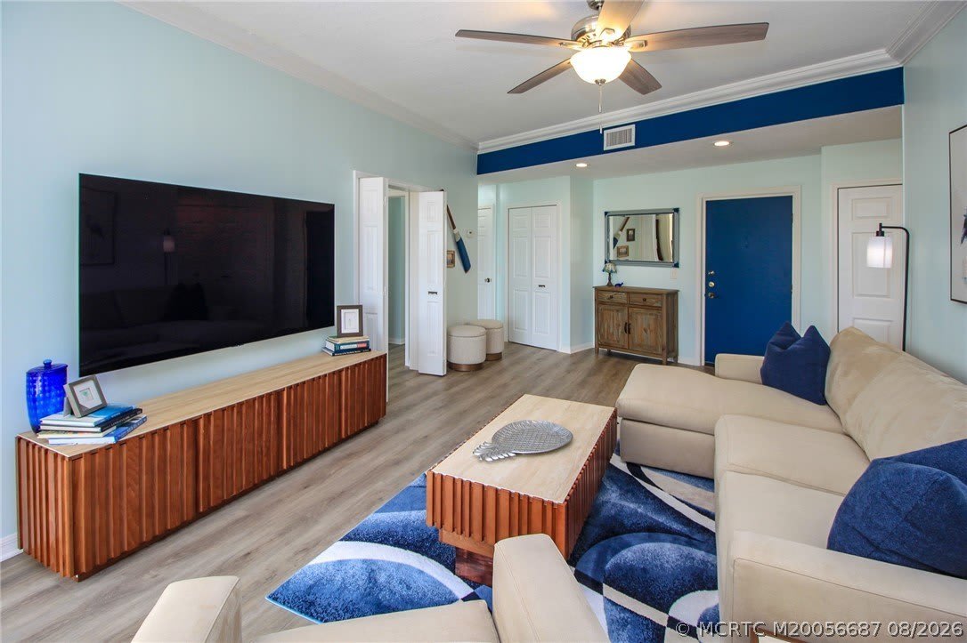 150 SE Four Winds Drive – photo 3