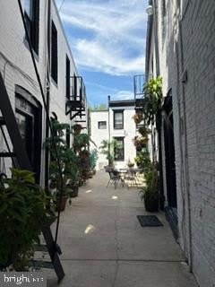 780 WASHINGTON Boulevard – photo 2
