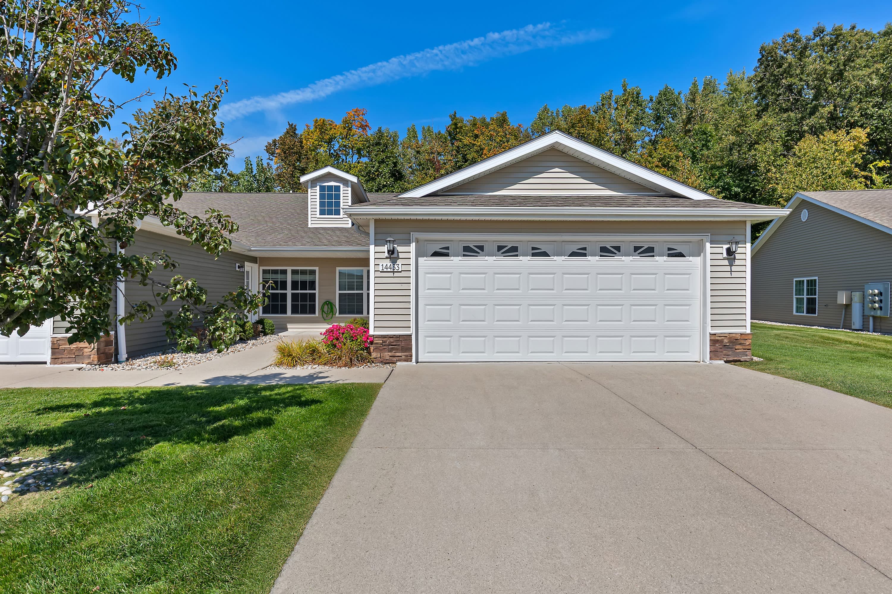 Redwood Shelby Township – photo 1