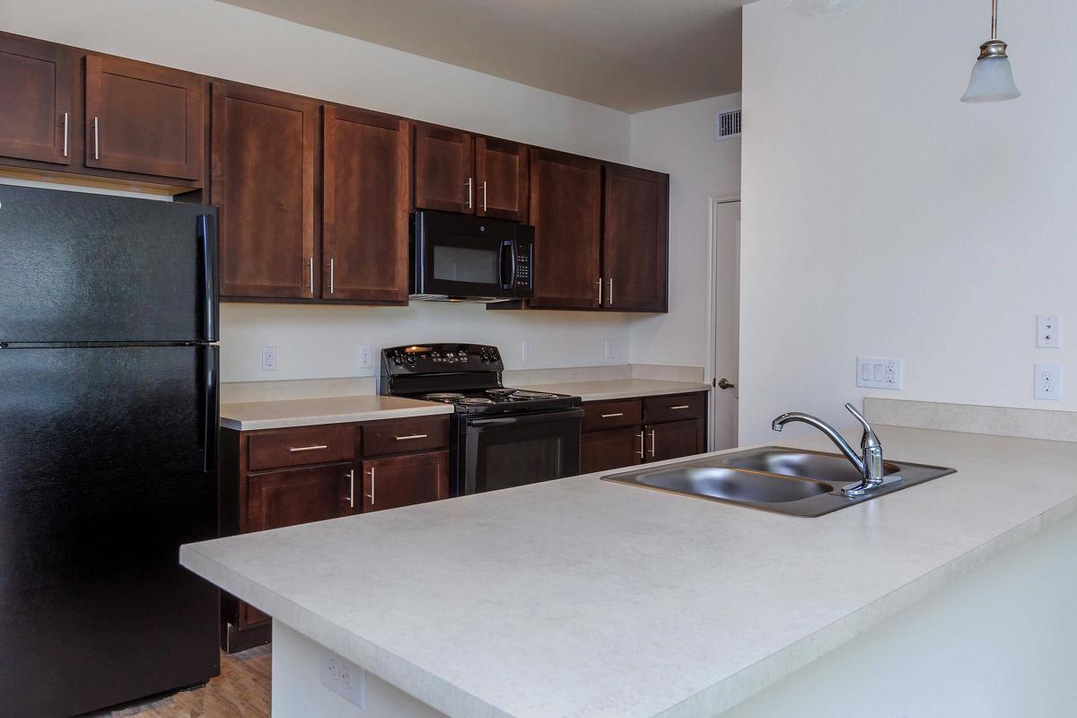 Parkdale Villas – photo 2