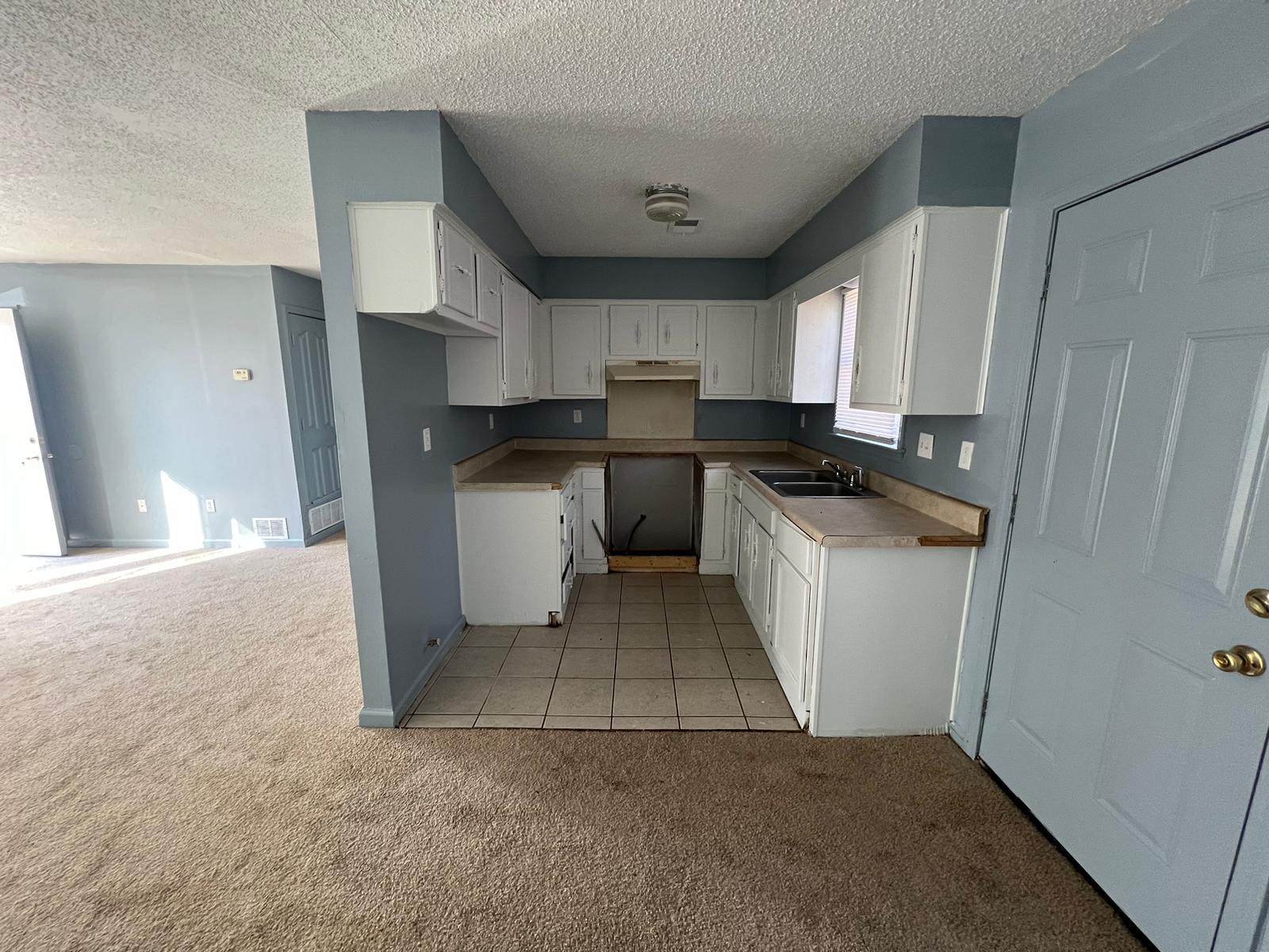 3156 Chandler St – photo 2
