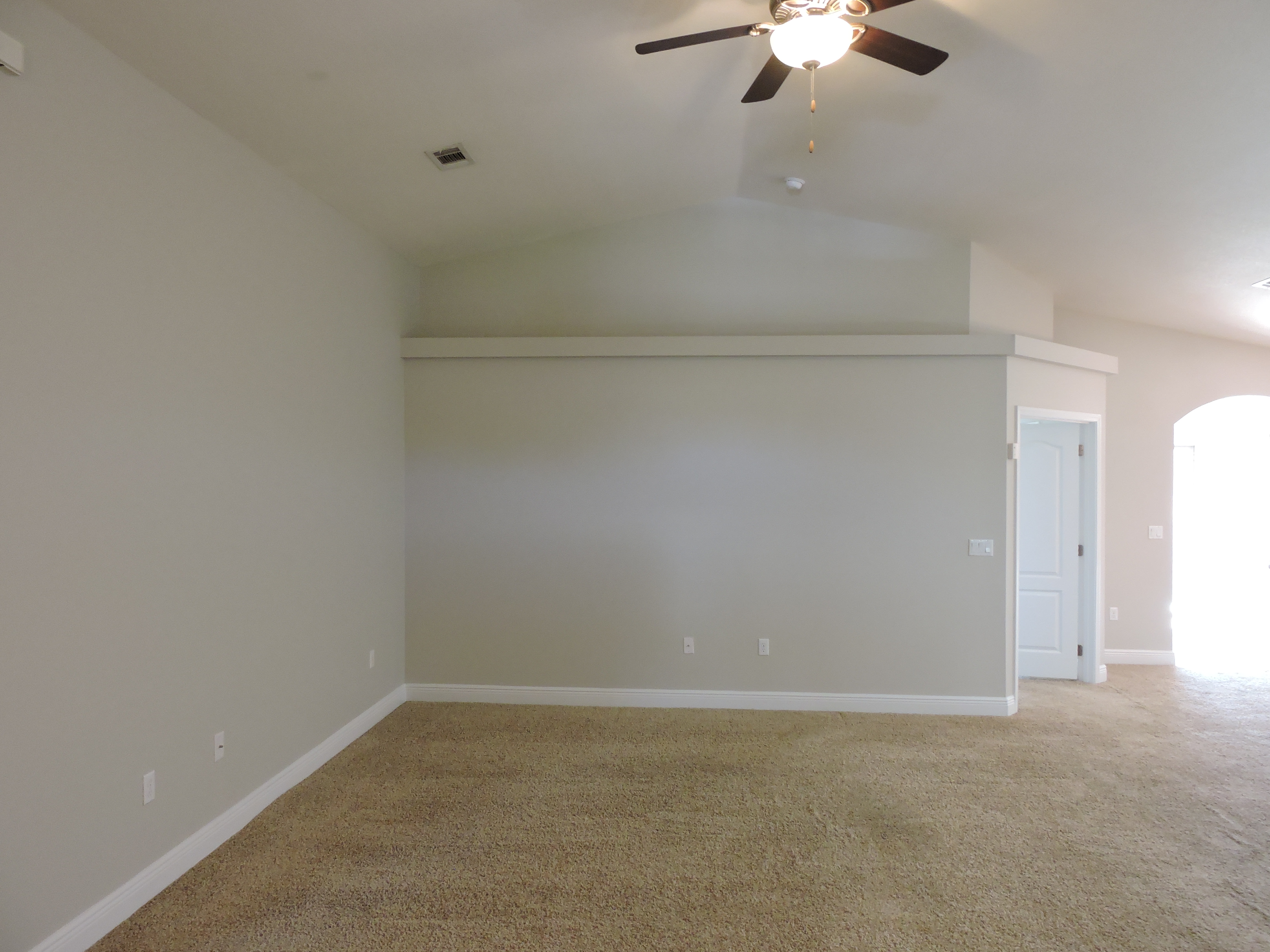 4642 Hermosa Rd – photo 2