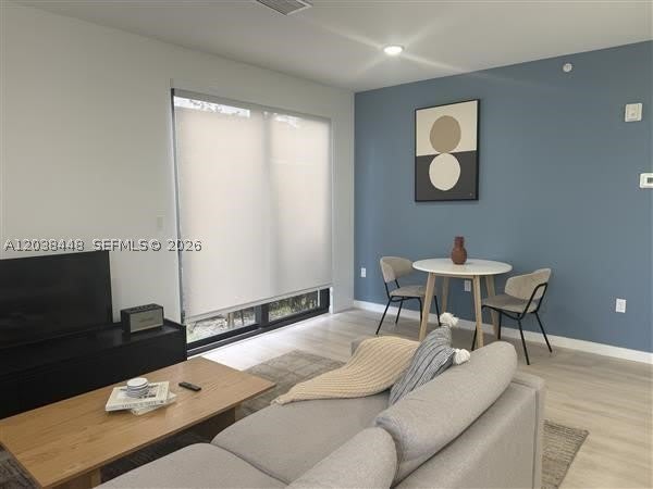 2201 Polk St – photo 5