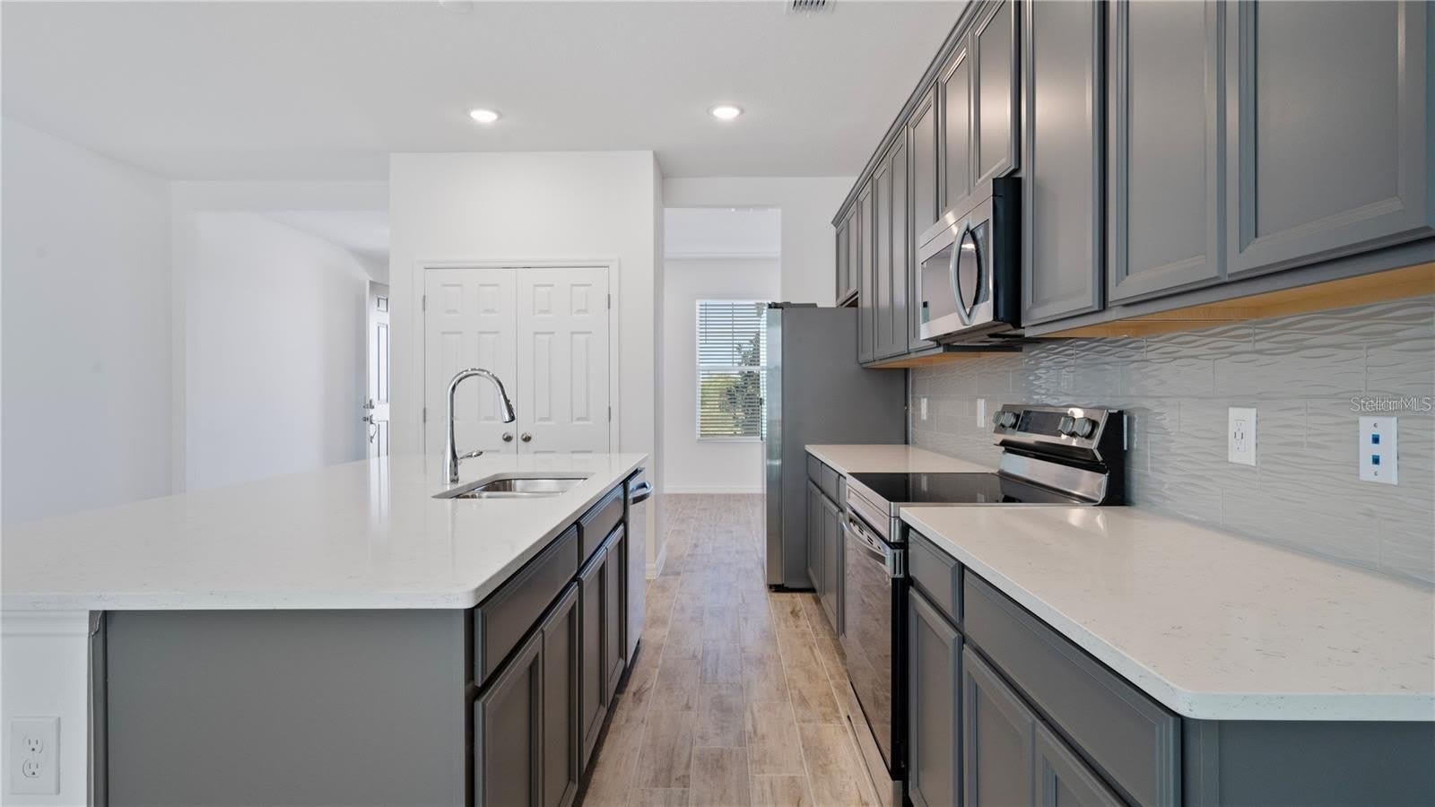 7387 MEZZANO LANE Drive – photo 5