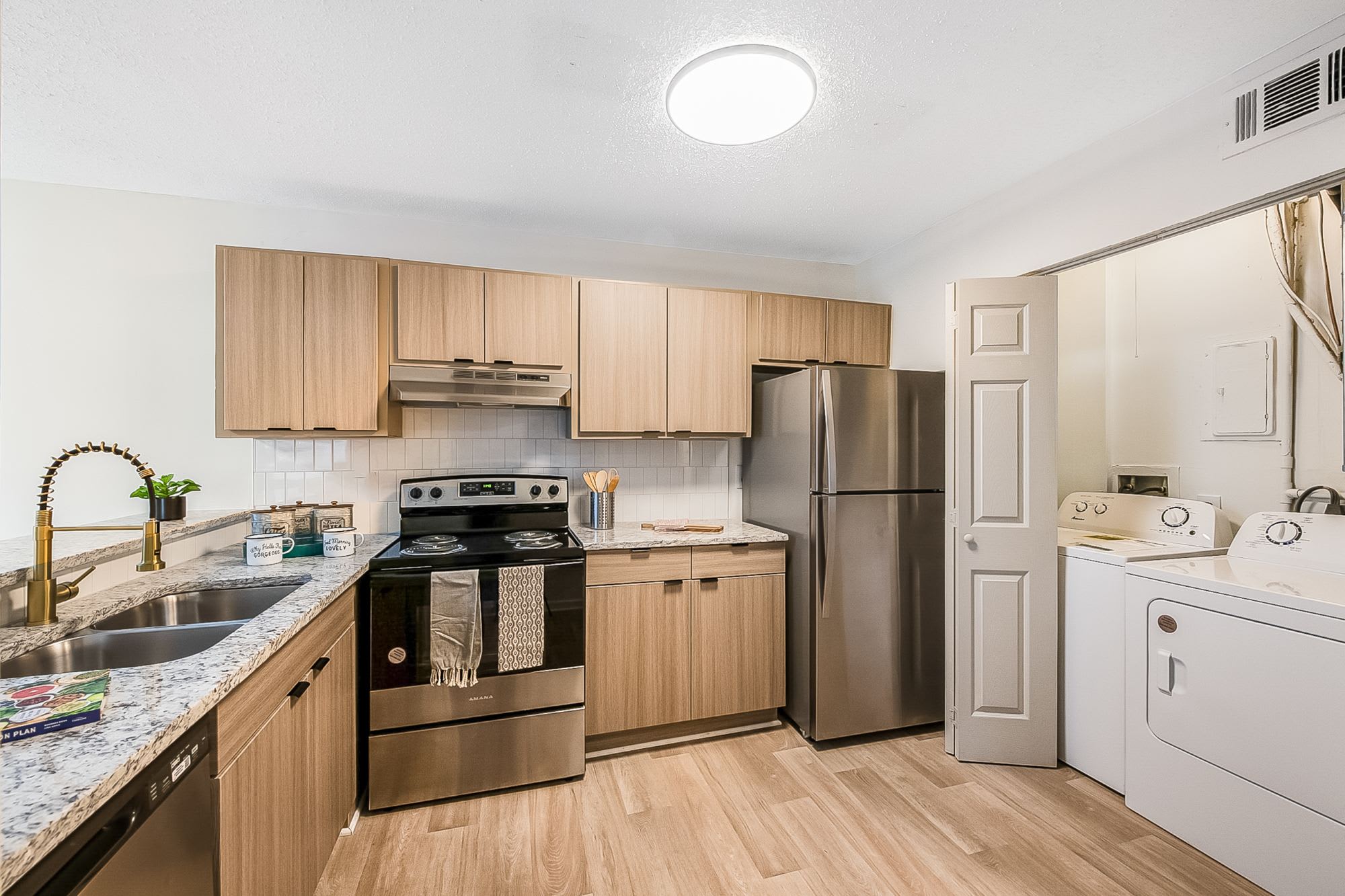 Enclave at North Point Apartment Homes – photo 2
