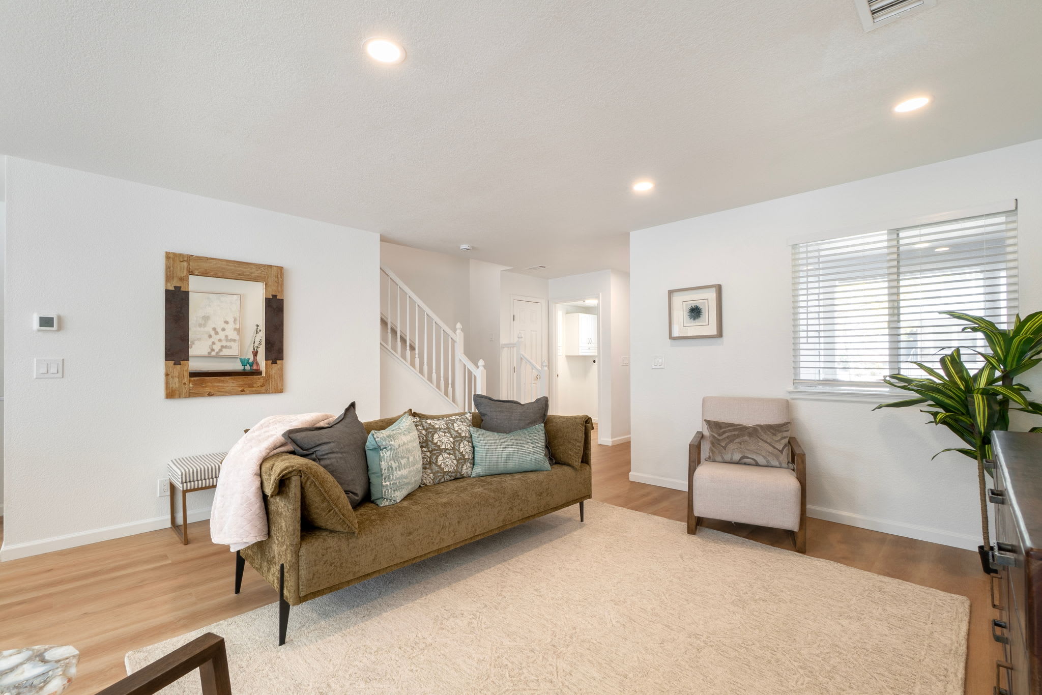 5761 Ceylon Street – photo 4