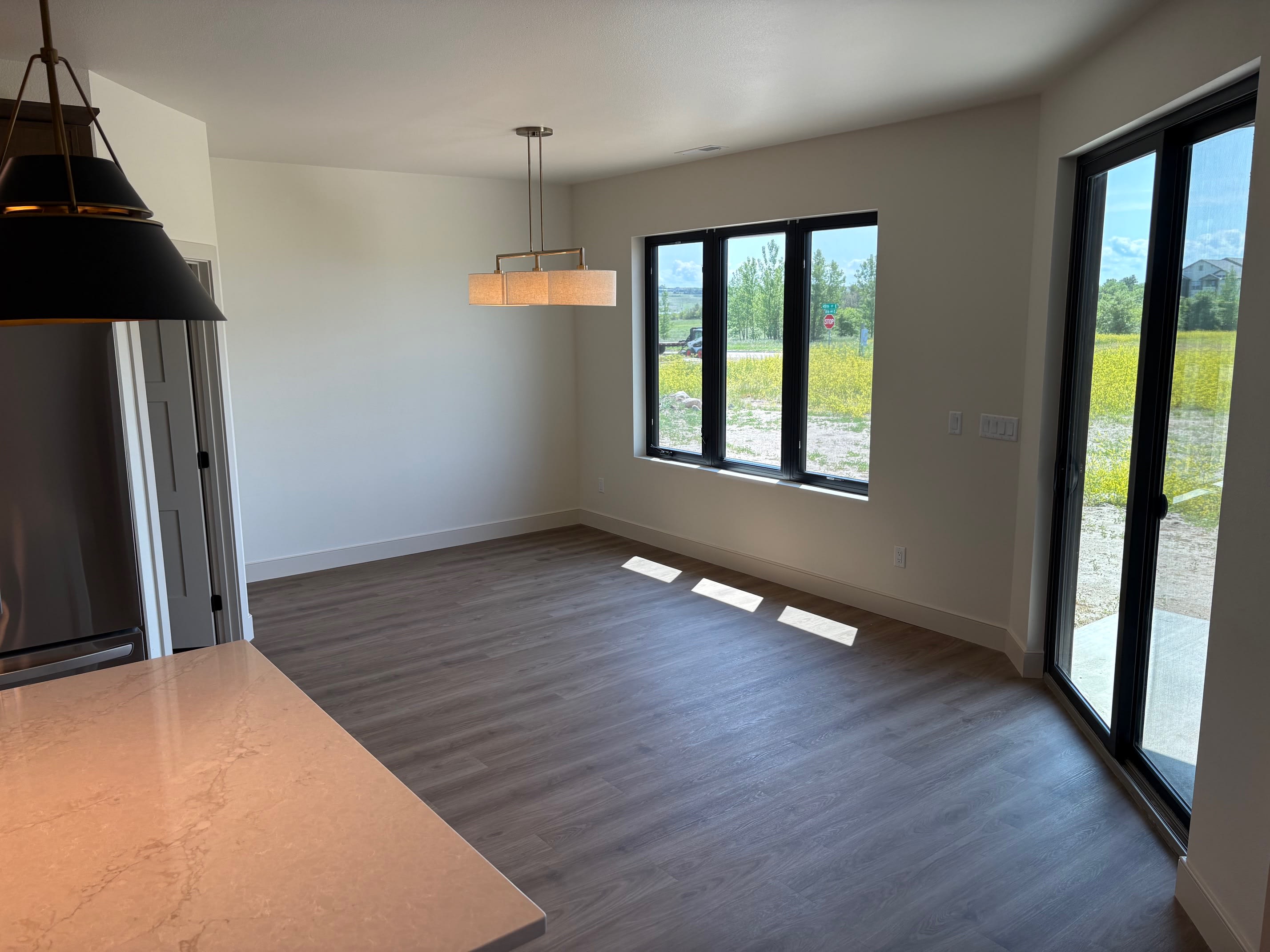 709 45th St E – photo 5