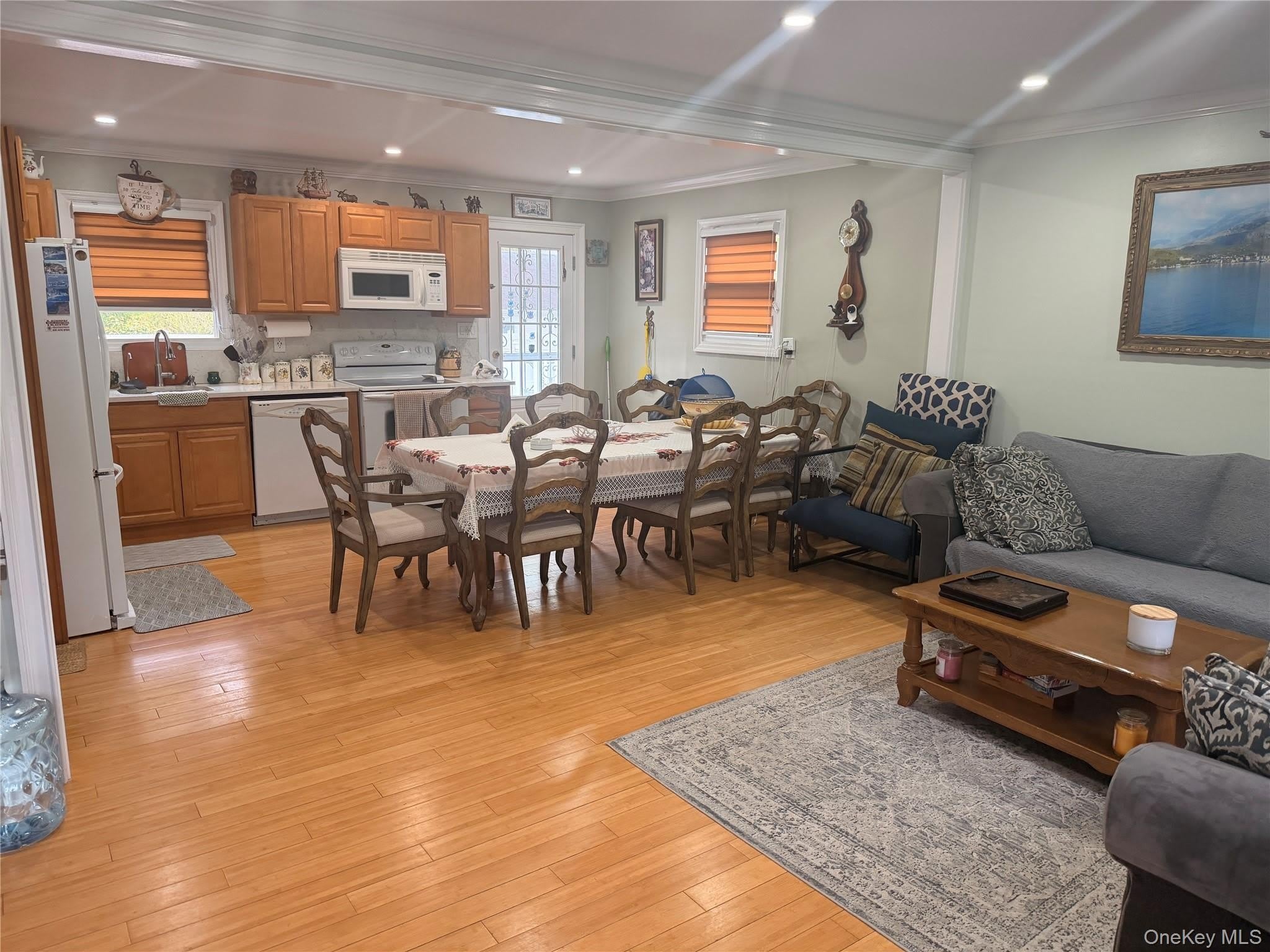 19 Westbury Drive – photo 3