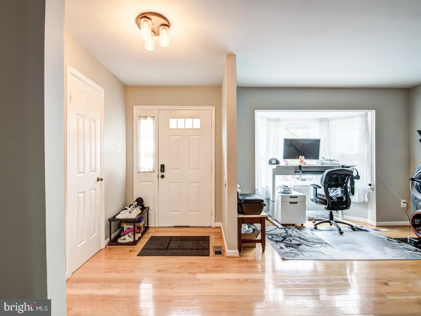 7112 LAKE COVE Drive – photo 5