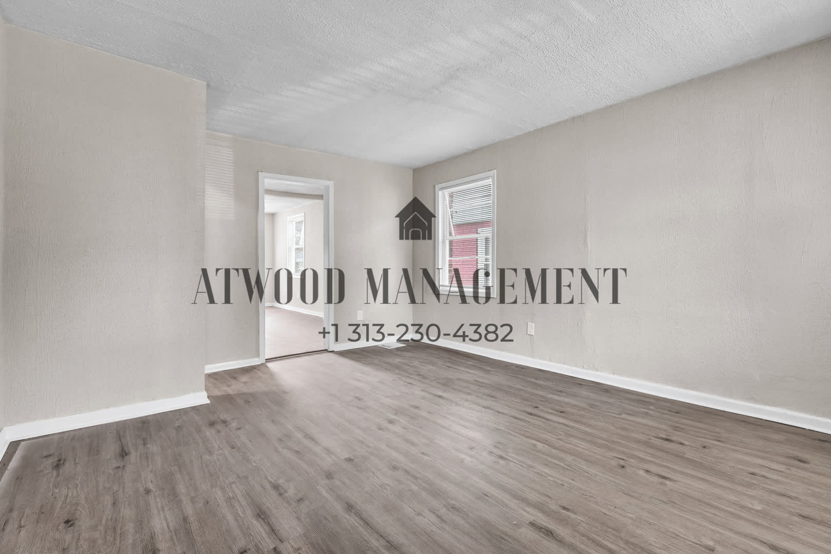 This Beautifully Updated 3 Bedroom 2 Bath Single Family Home Is Ready For Move In – photo 4