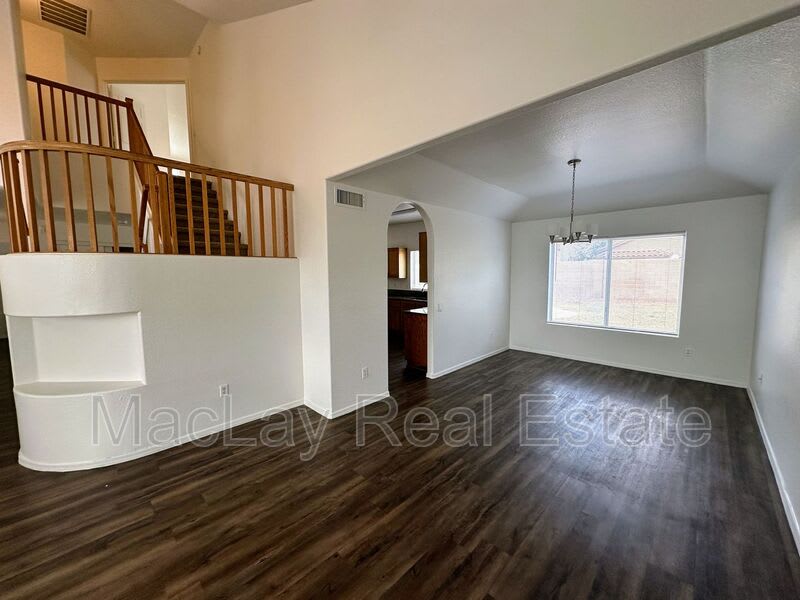 1392 W. Morelos St. – photo 2