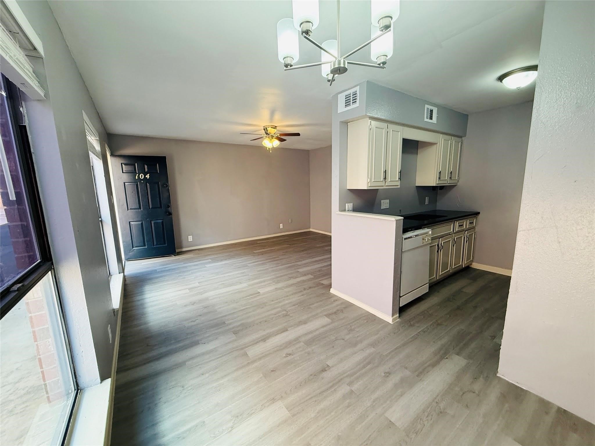 60 W washington Street – photo 3