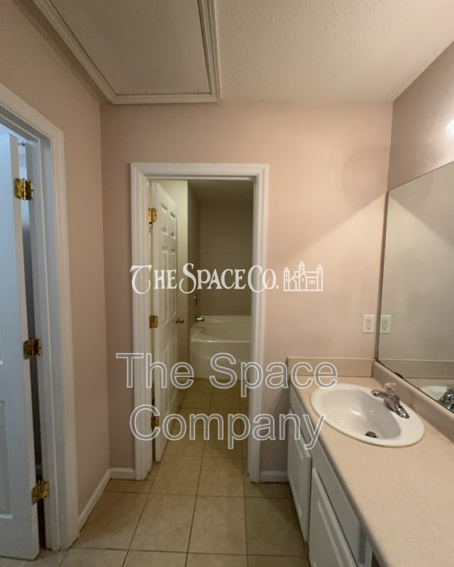 8057 Vermont Road North Charleston, SC 29418 – photo 4