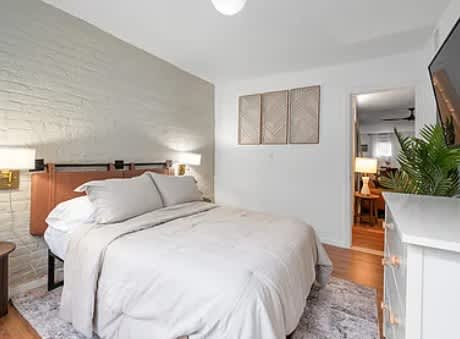370 8Th Ave – photo 5