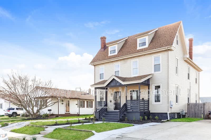 226 Greenwich Ave – photo 2