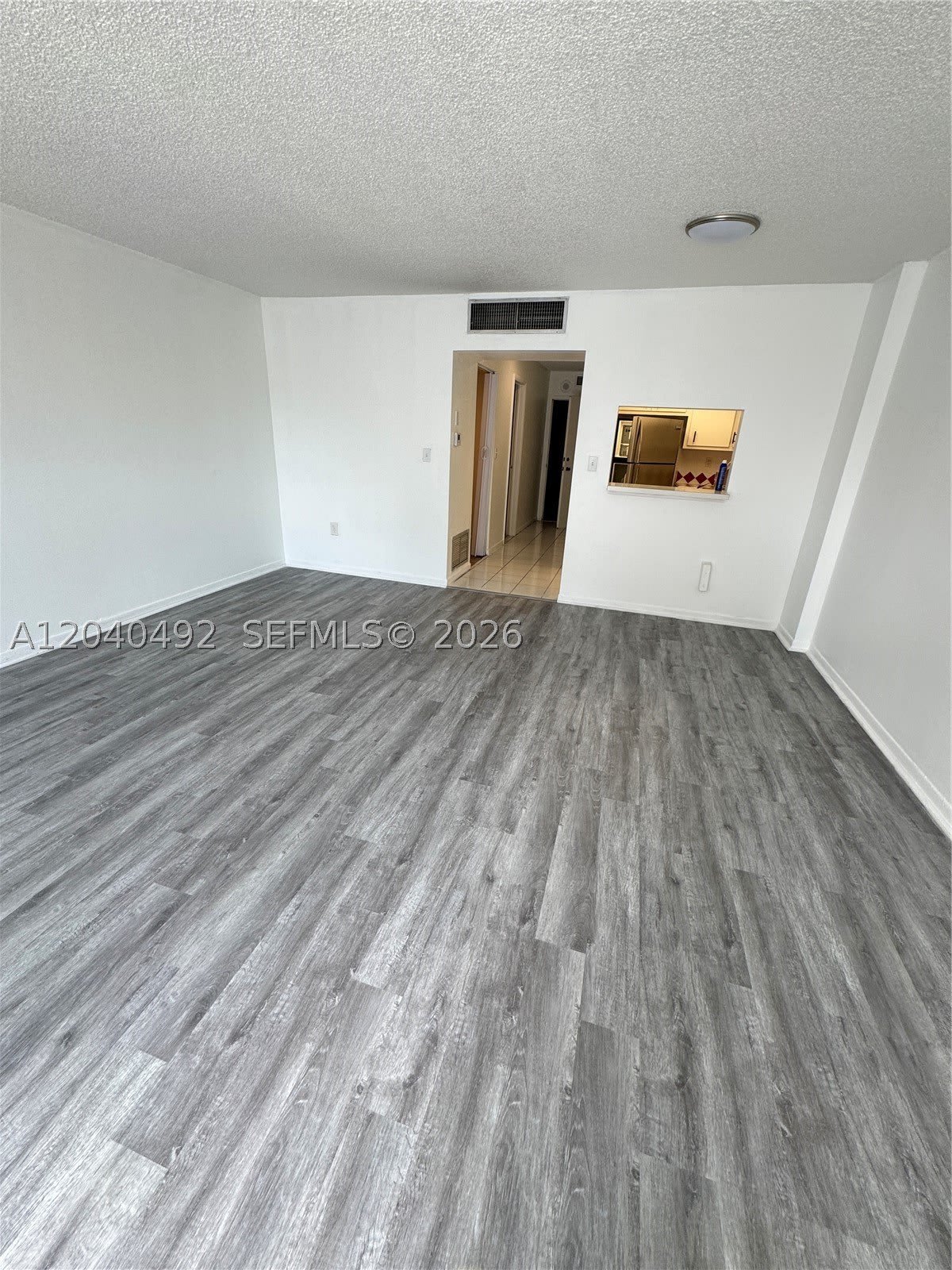 1470 NE 125th Ter – photo 3