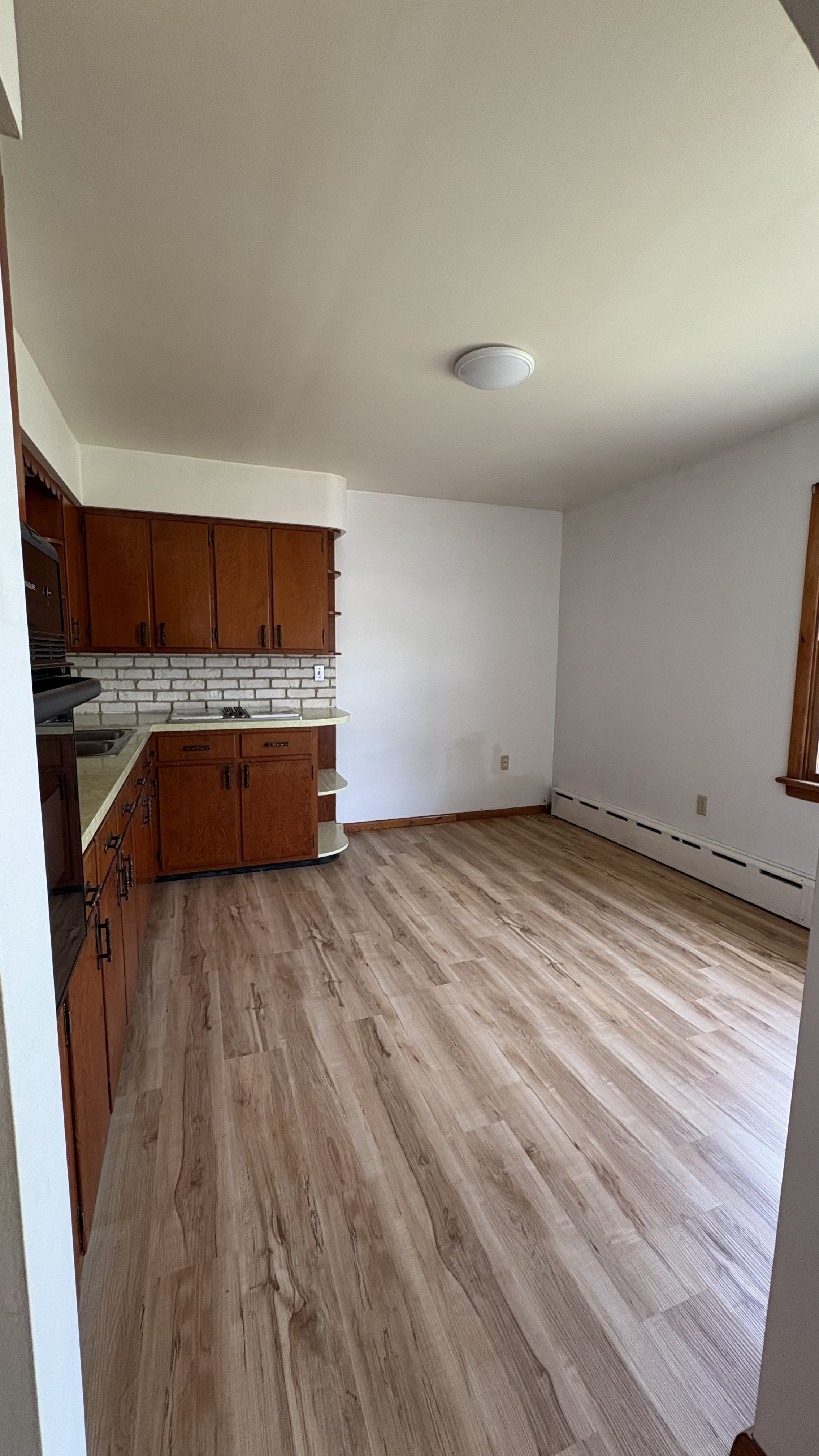 1859 George Street – photo 4