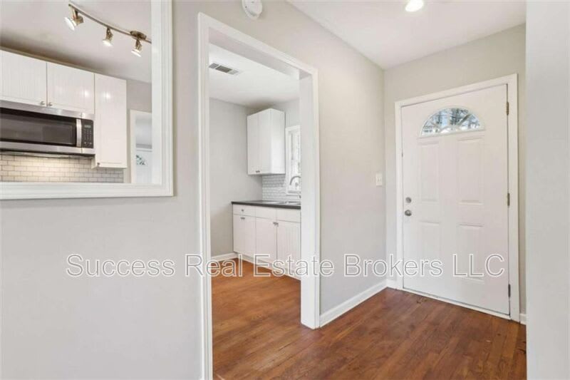 1840 Camellia Dr – photo 2